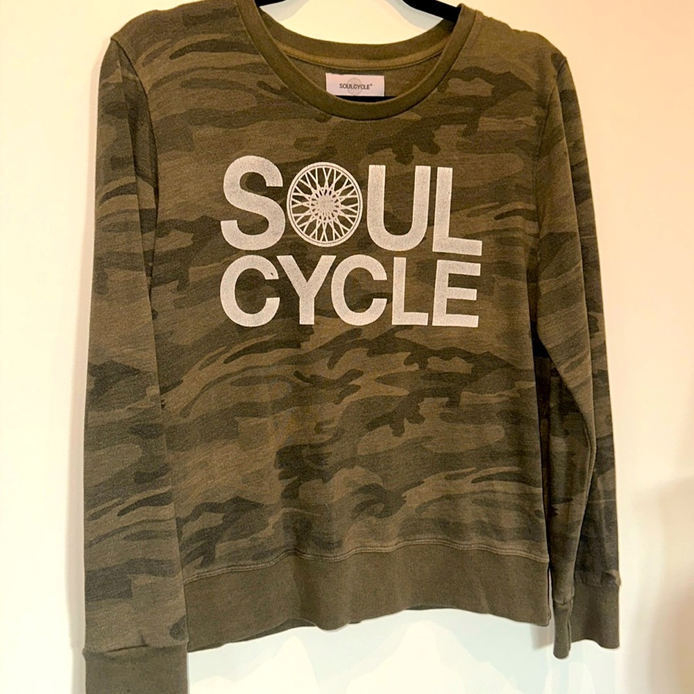 Soul Cycle camo sweatshirt - Picture 2 of 5